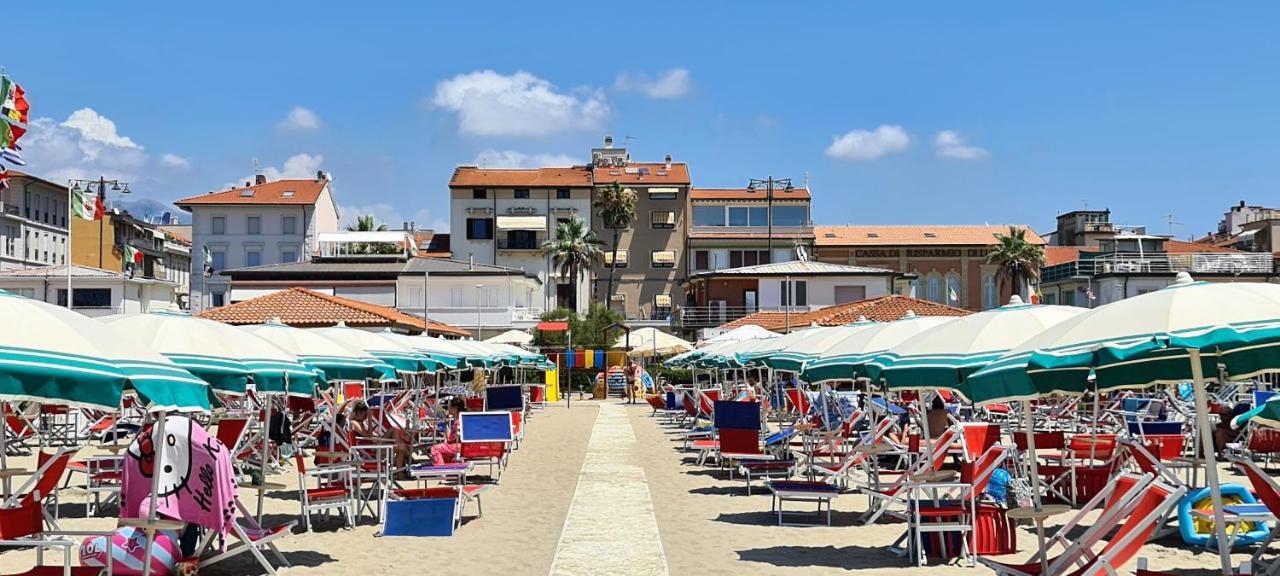 Suite Carducci Viareggio Exterior photo