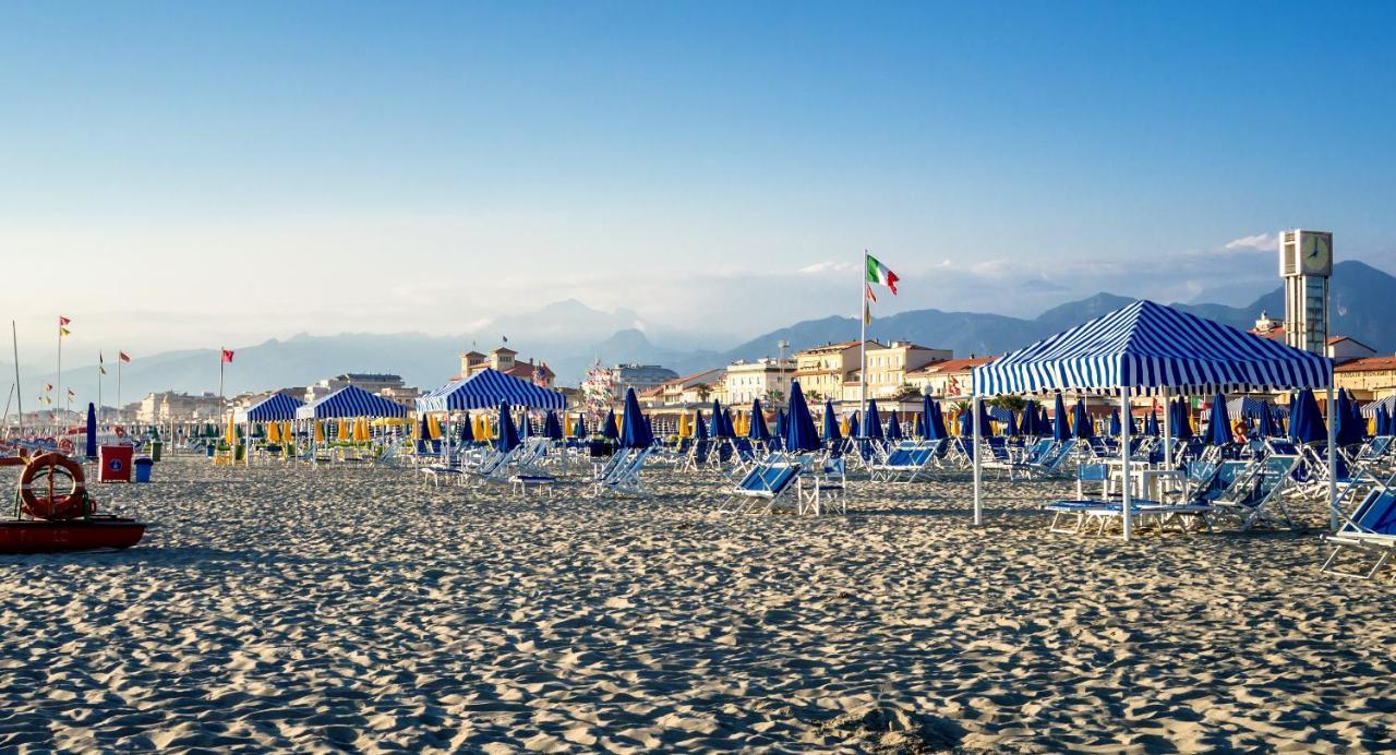 Suite Carducci Viareggio Exterior photo