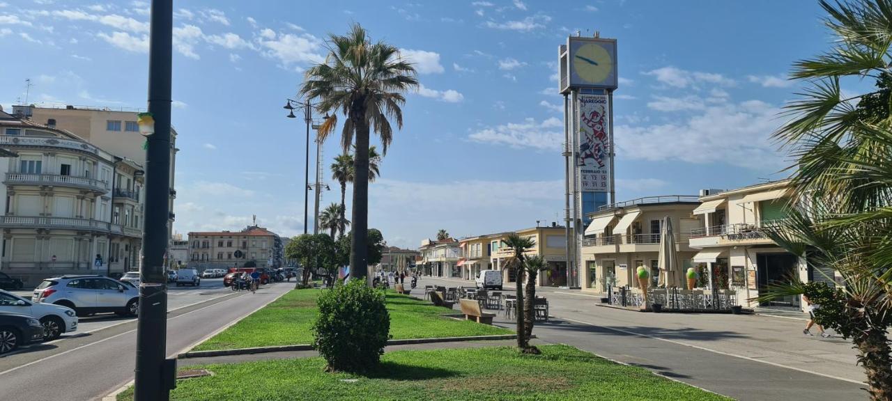 Suite Carducci Viareggio Exterior photo